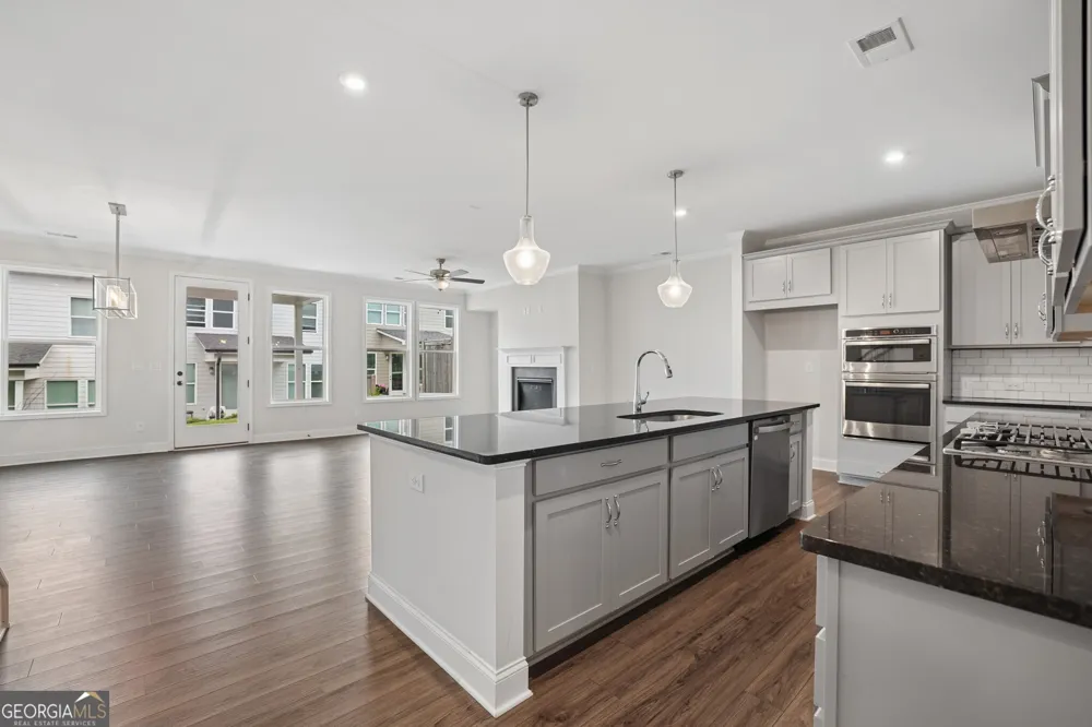 6160 Sweet Bay LN Alpharetta, GA 30004