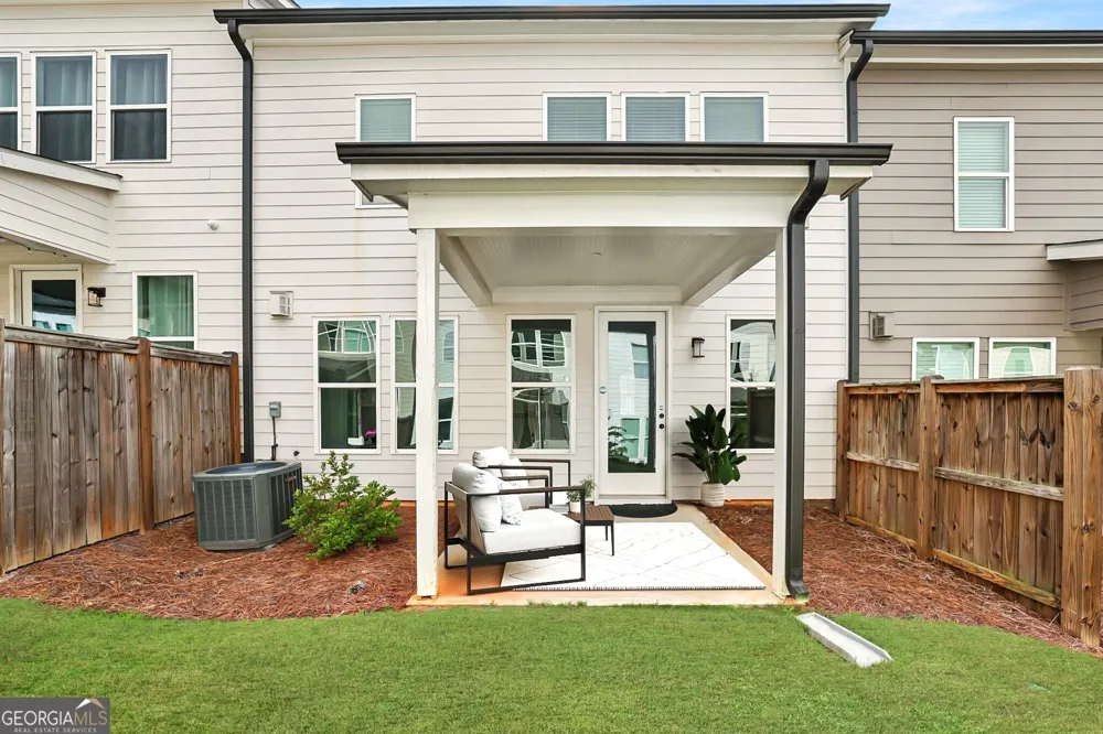 6160 Sweet Bay LN Alpharetta, GA 30004