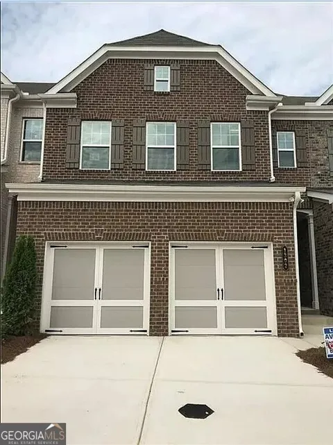 1302 Endicott CT