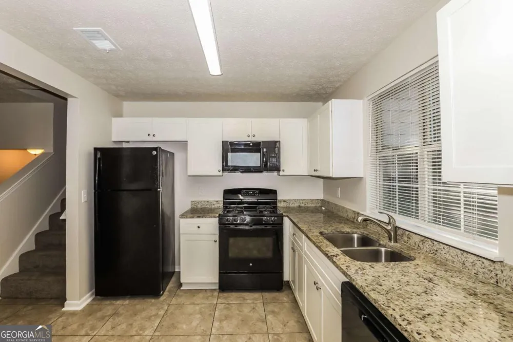 1361 Wrens CT Jonesboro, GA 30238