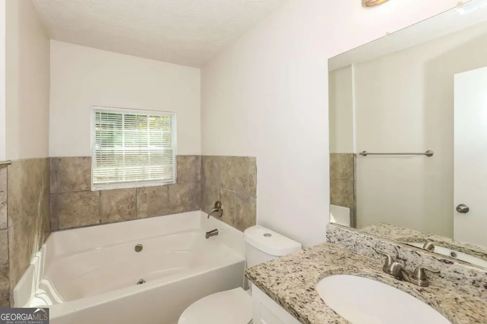 1361 Wrens CT Jonesboro, GA 30238