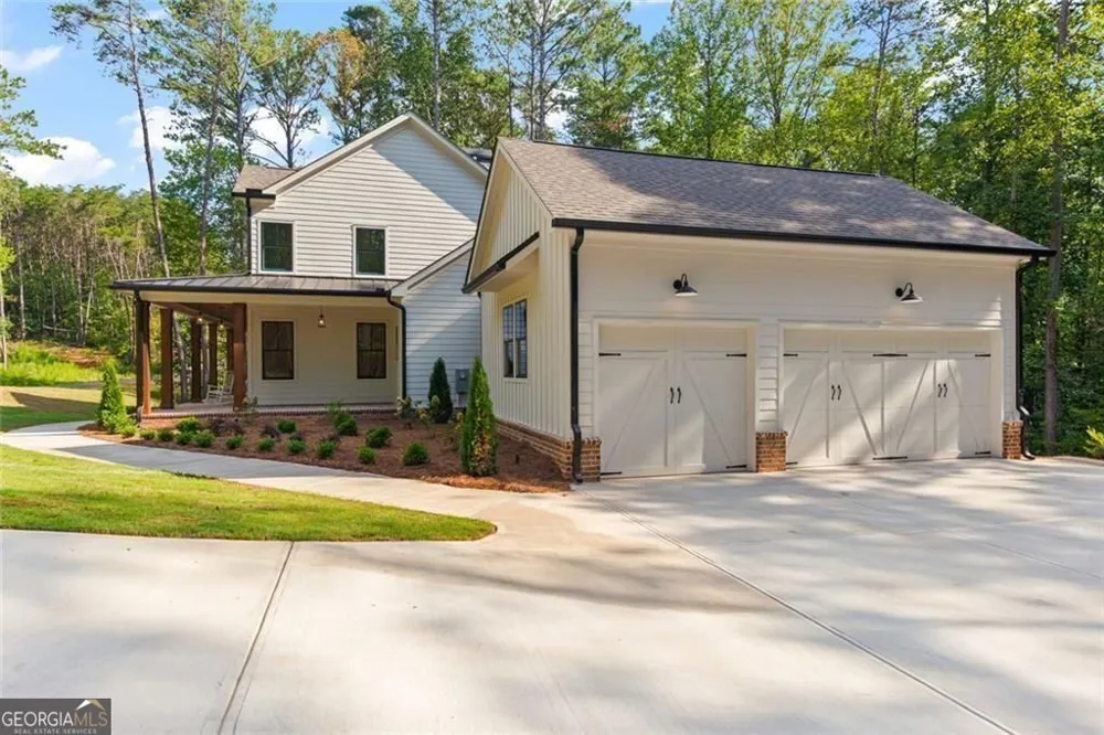 240 Highlands Chase Ball Ground, GA 30107
