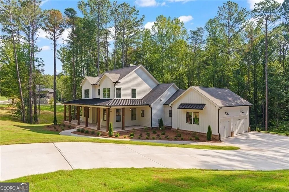 240 Highlands Chase Ball Ground, GA 30107