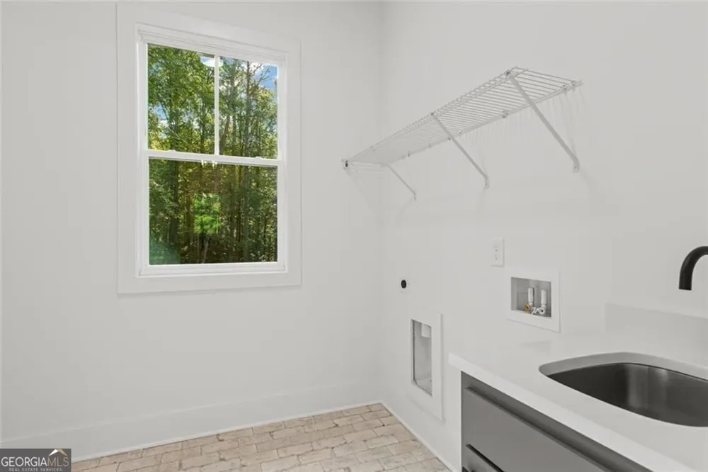 240 Highlands Chase Ball Ground, GA 30107