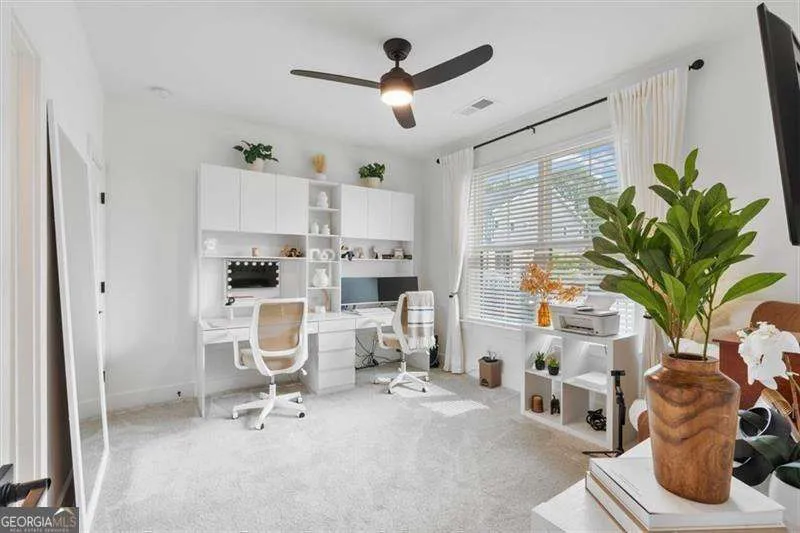 285 Walker AVE Roswell, GA 30076