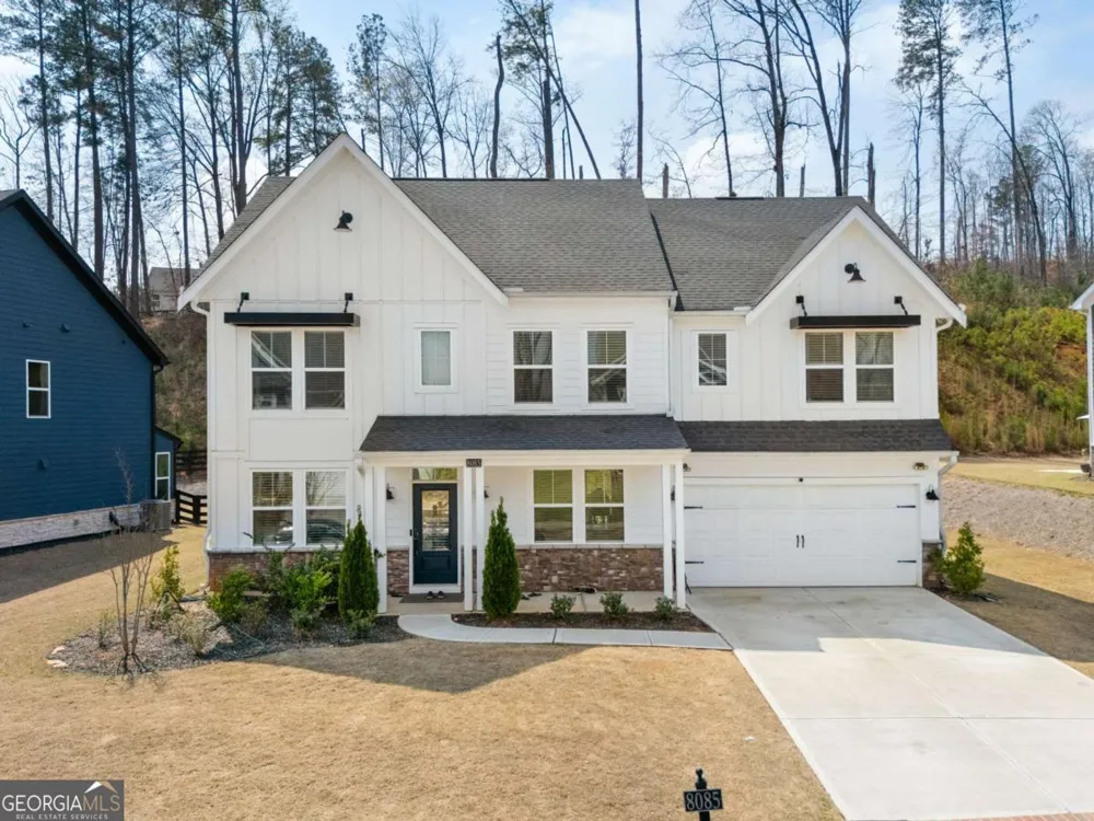 8085 Brewton BND Ball Ground, GA 30107