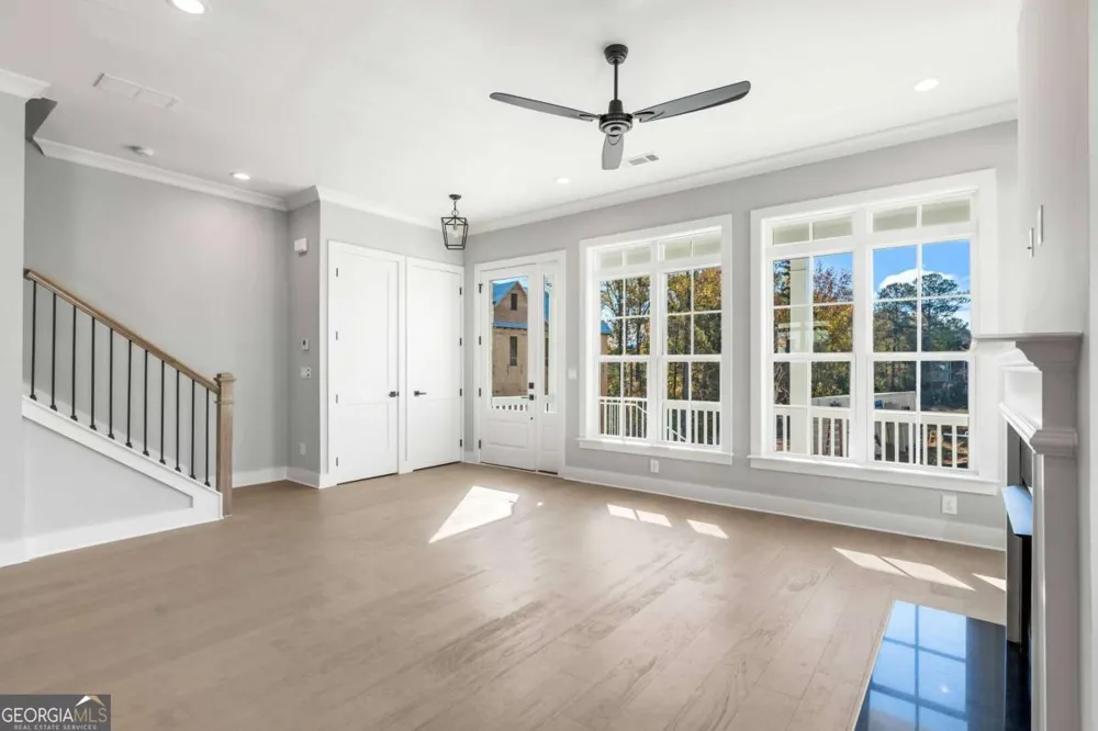 2035 Parkside LN Roswell, GA 30076