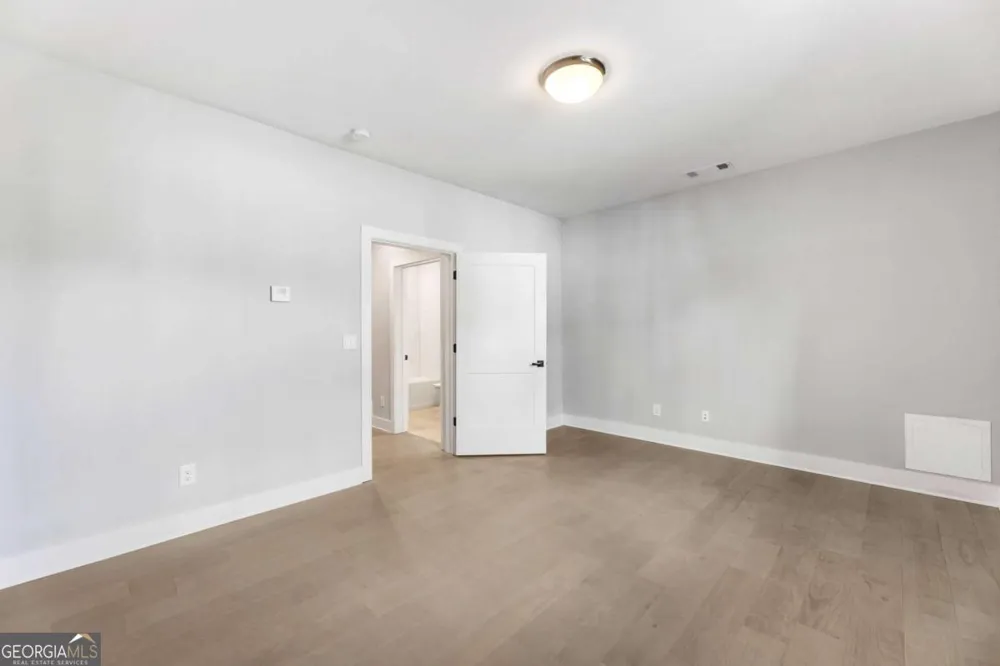 2035 Parkside LN Roswell, GA 30076