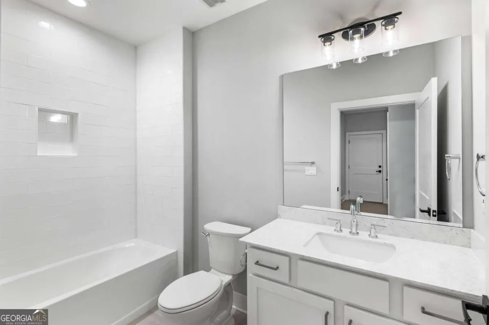 2035 Parkside LN Roswell, GA 30076