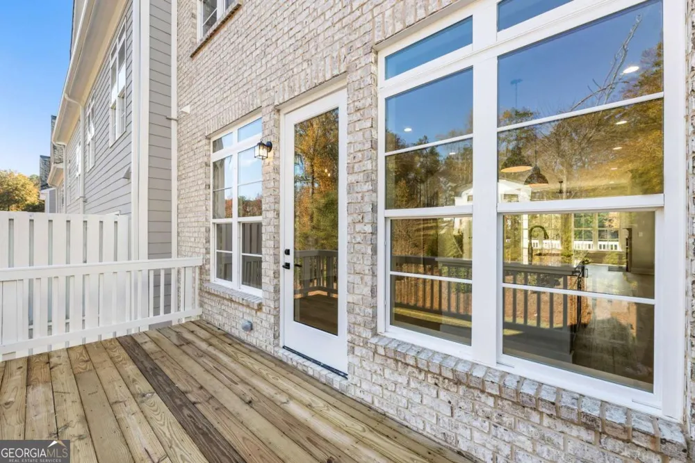 2035 Parkside LN Roswell, GA 30076