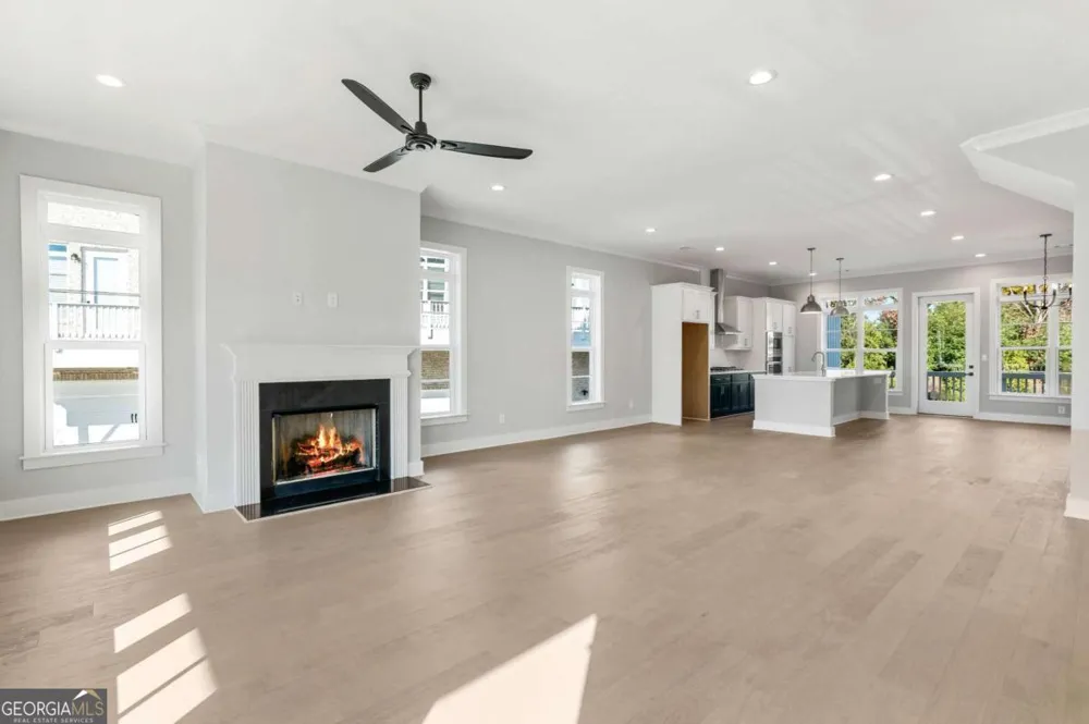 2035 Parkside LN Roswell, GA 30076