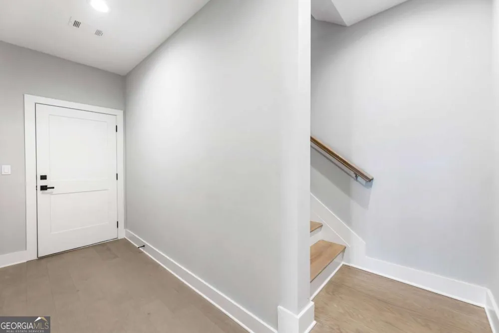 2035 Parkside LN Roswell, GA 30076