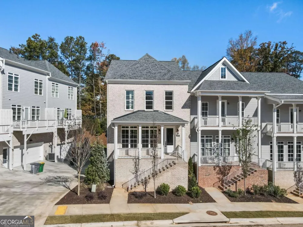 2035 Parkside LN Roswell, GA 30076