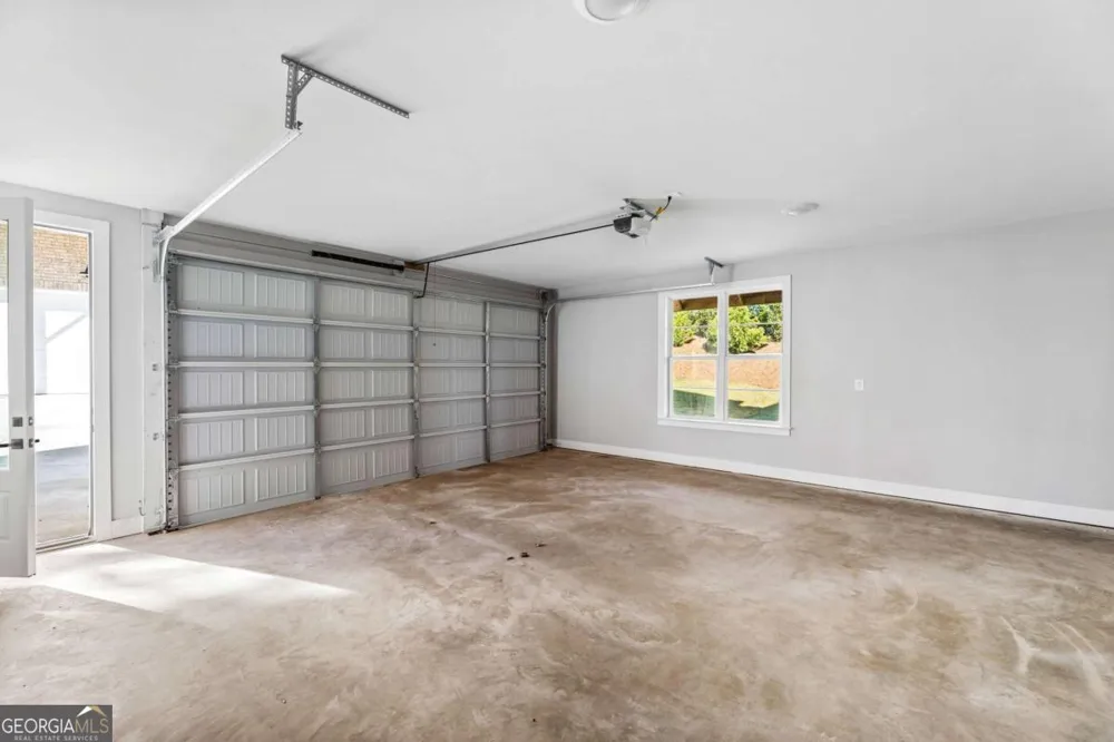2035 Parkside LN Roswell, GA 30076