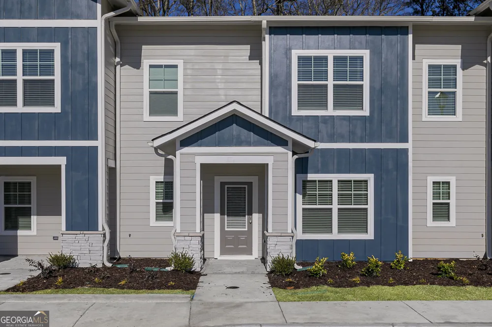 208 Rooker DR LaGrange, GA 30241