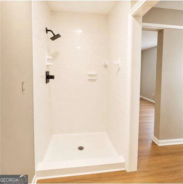 3254 Strawberry LN Decatur, GA 30034