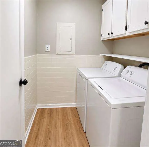 3254 Strawberry LN Decatur, GA 30034