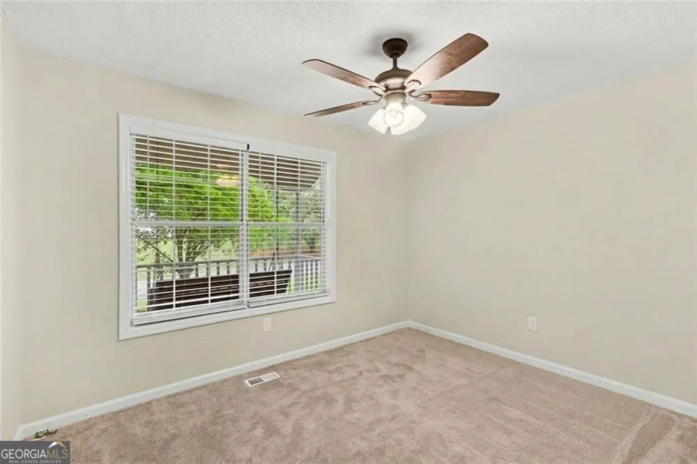 48 Lazy Water DR Euharlee, GA 30120