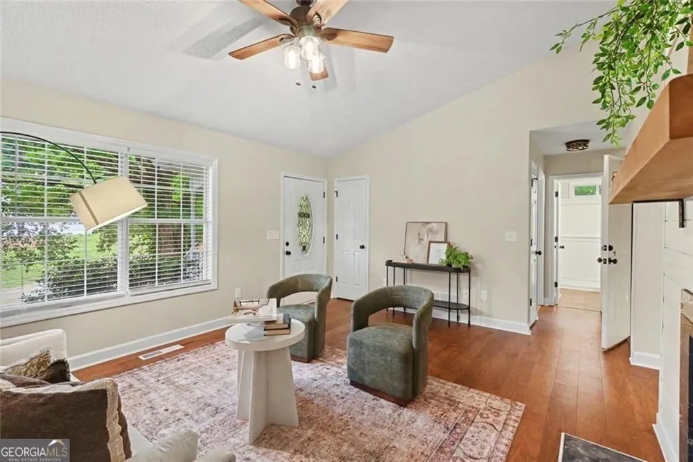 48 Lazy Water DR Euharlee, GA 30120