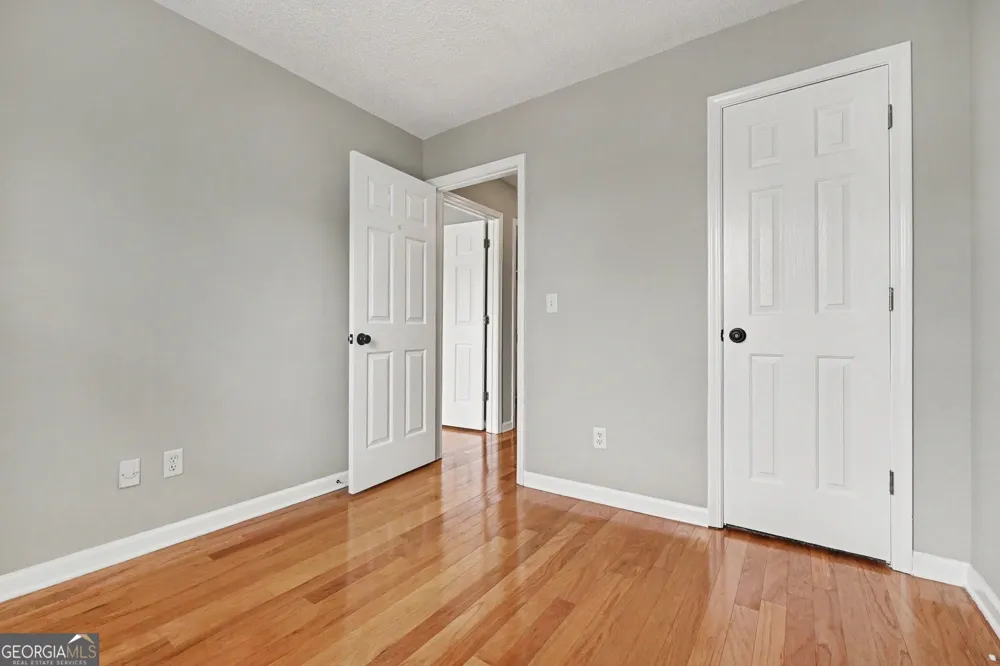 1732 Stanwood DR NW Kennesaw, GA 30152
