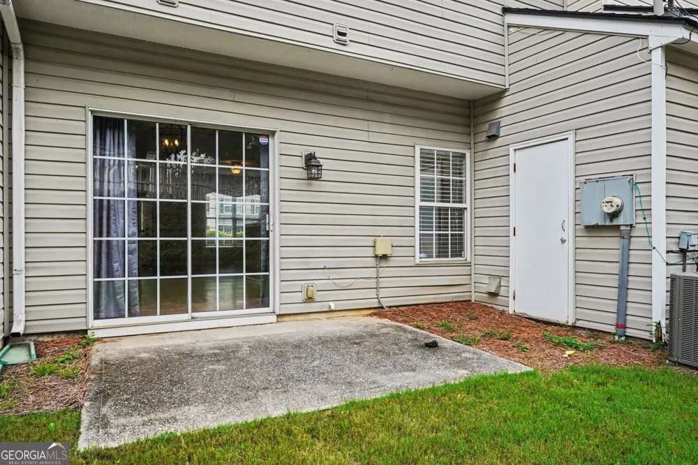1732 Stanwood DR NW Kennesaw, GA 30152