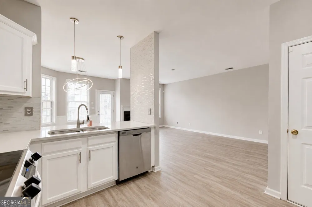 2785 Sudbury TRCE Norcross, GA 30071