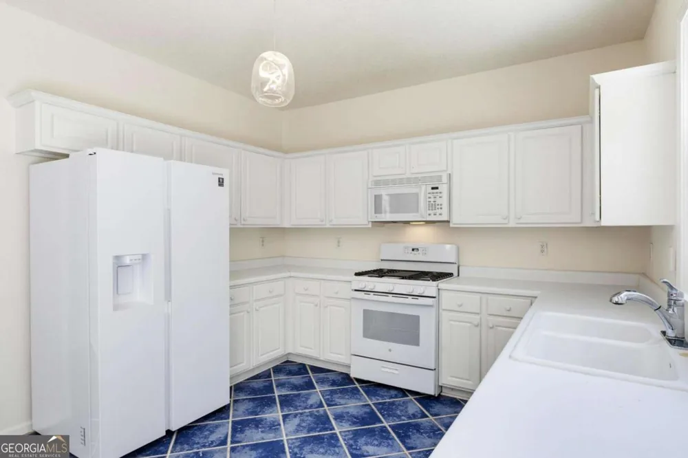 490 Chippenham CT Johns Creek, GA 30005