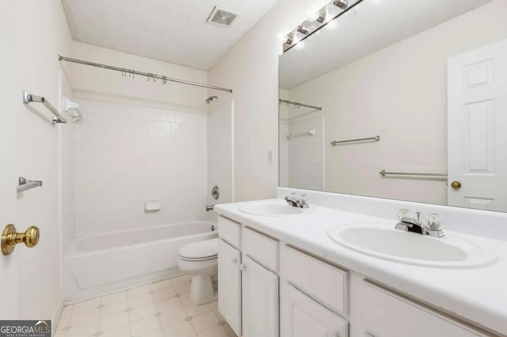 490 Chippenham CT Johns Creek, GA 30005