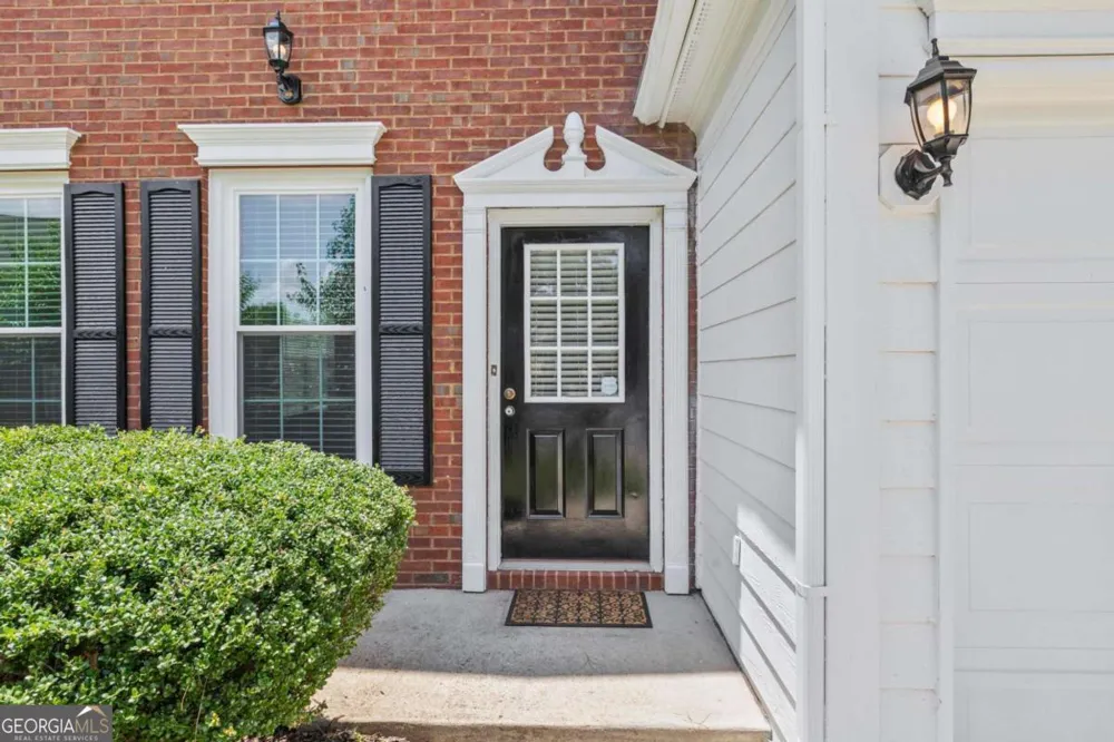 490 Chippenham CT Johns Creek, GA 30005