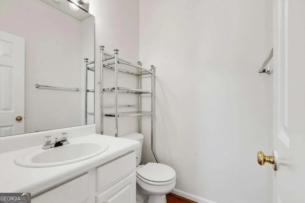 490 Chippenham CT Johns Creek, GA 30005