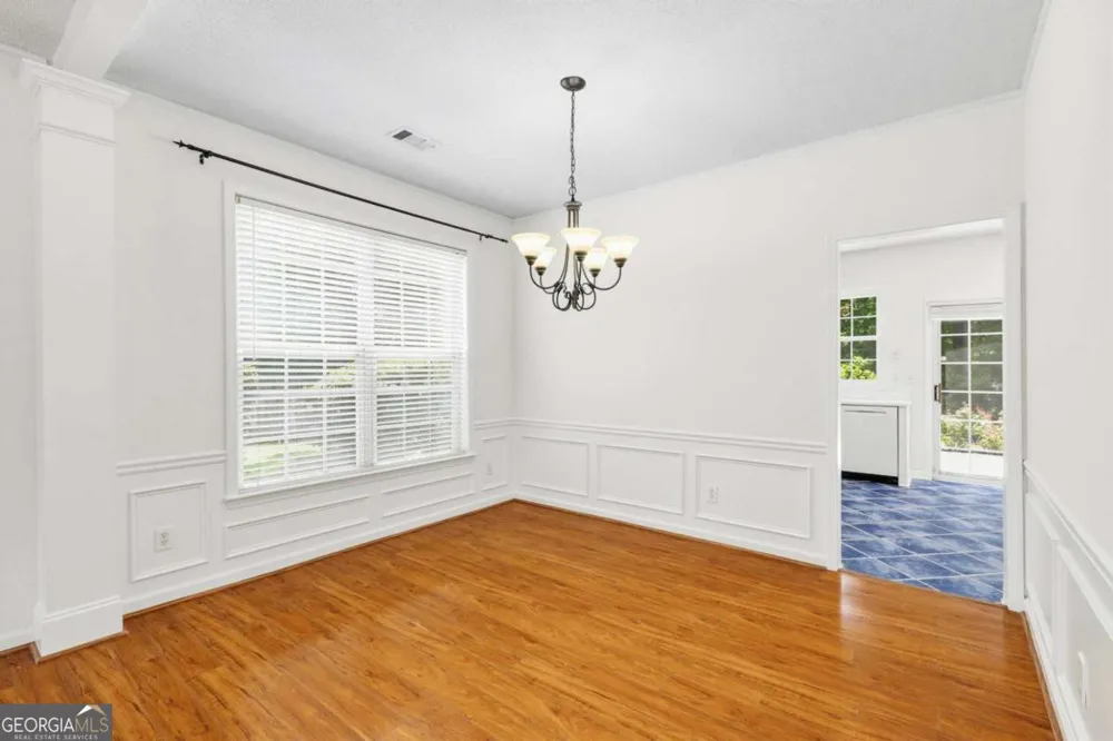 490 Chippenham CT Johns Creek, GA 30005