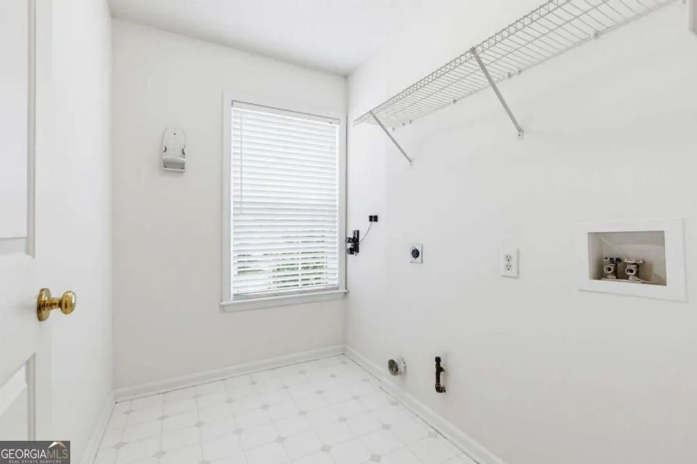 490 Chippenham CT Johns Creek, GA 30005