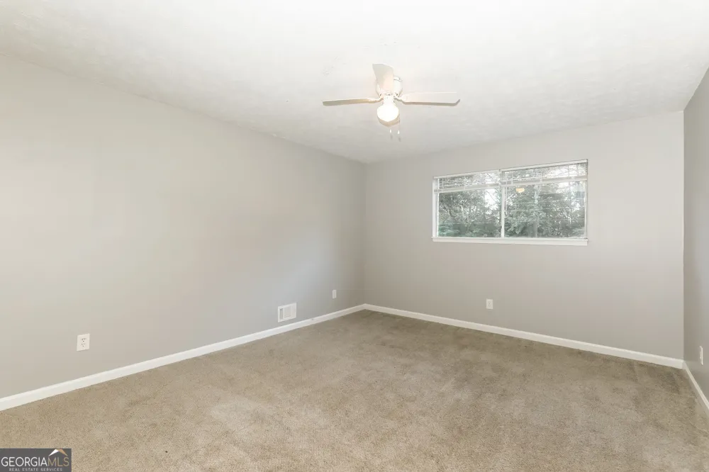 2734 Noahs Ark RD Jonesboro, GA 30236