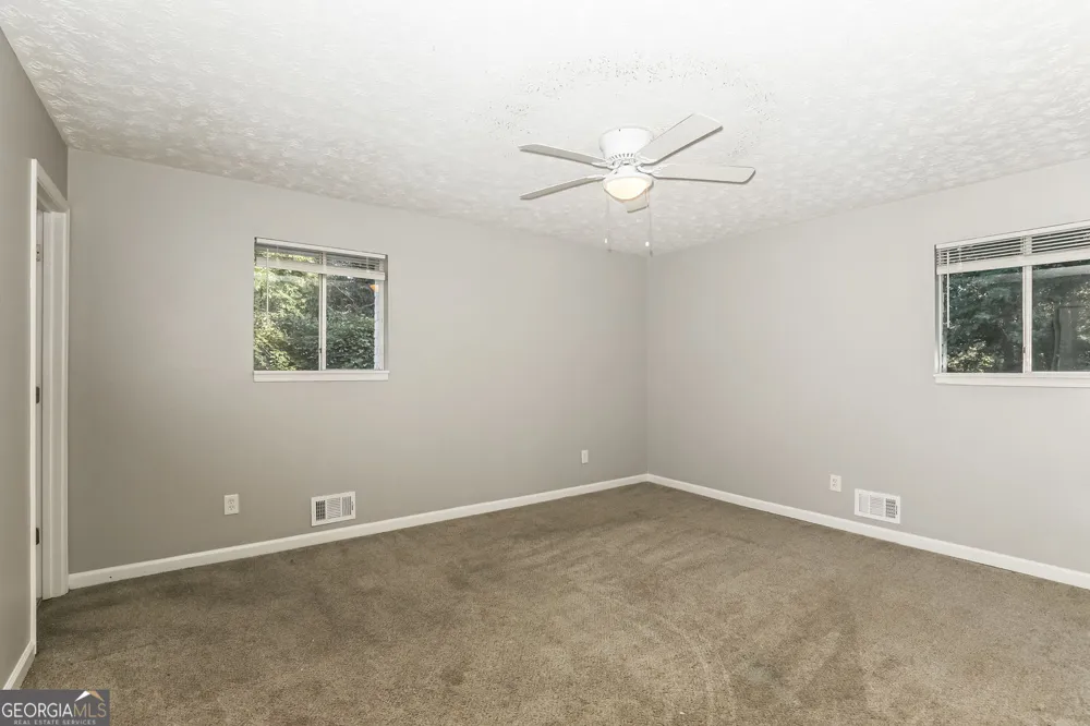 2734 Noahs Ark RD Jonesboro, GA 30236