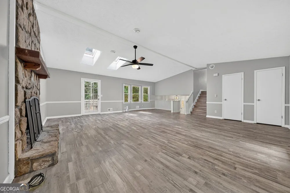 917 Andover CT Woodstock, GA 30188