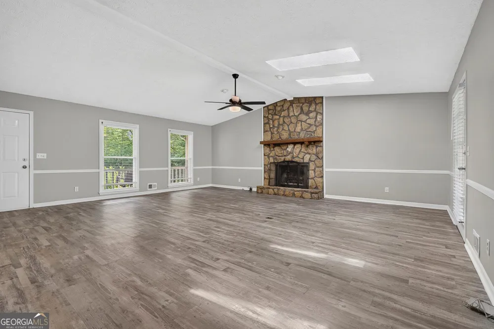 917 Andover CT Woodstock, GA 30188