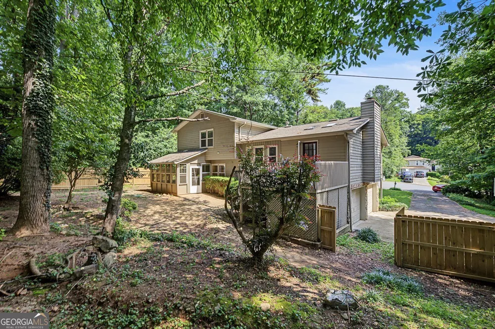 917 Andover CT Woodstock, GA 30188