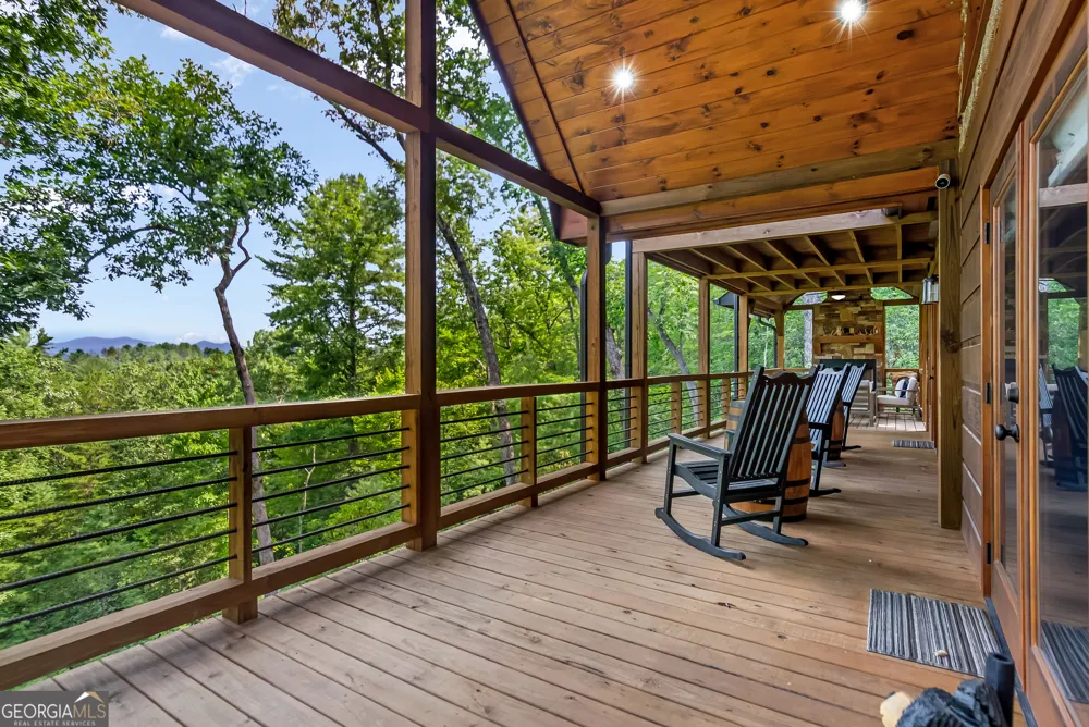 236 Hooch Holler LN Morganton, GA 30560