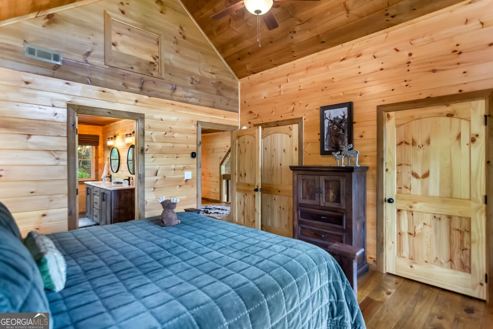 236 Hooch Holler LN Morganton, GA 30560