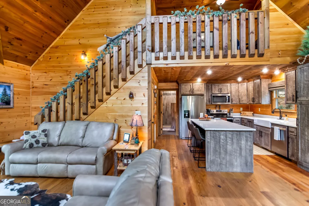236 Hooch Holler LN Morganton, GA 30560