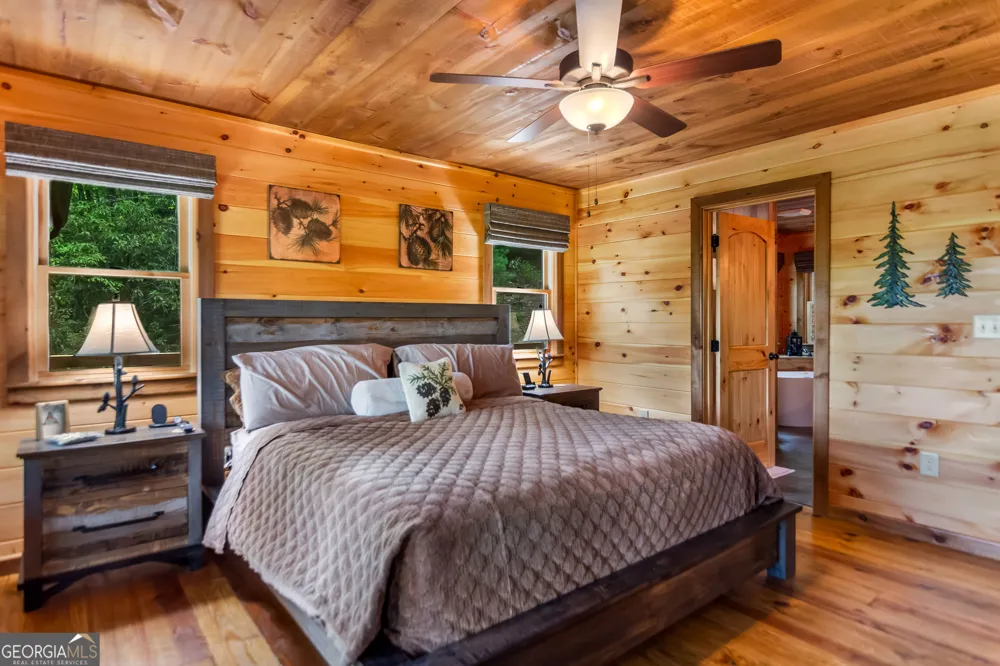 236 Hooch Holler LN Morganton, GA 30560