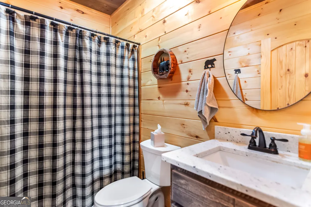 236 Hooch Holler LN Morganton, GA 30560