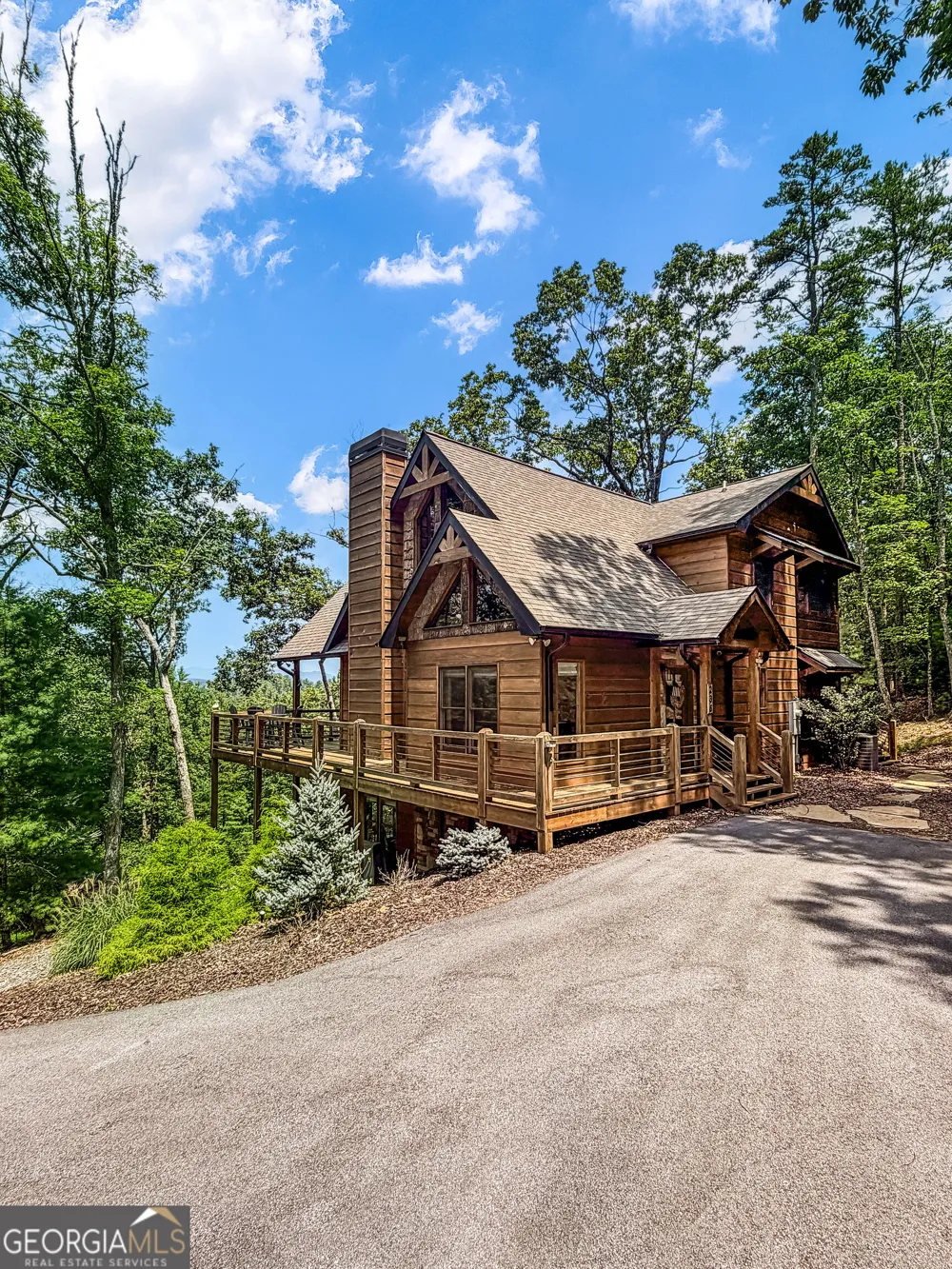 236 Hooch Holler LN Morganton, GA 30560