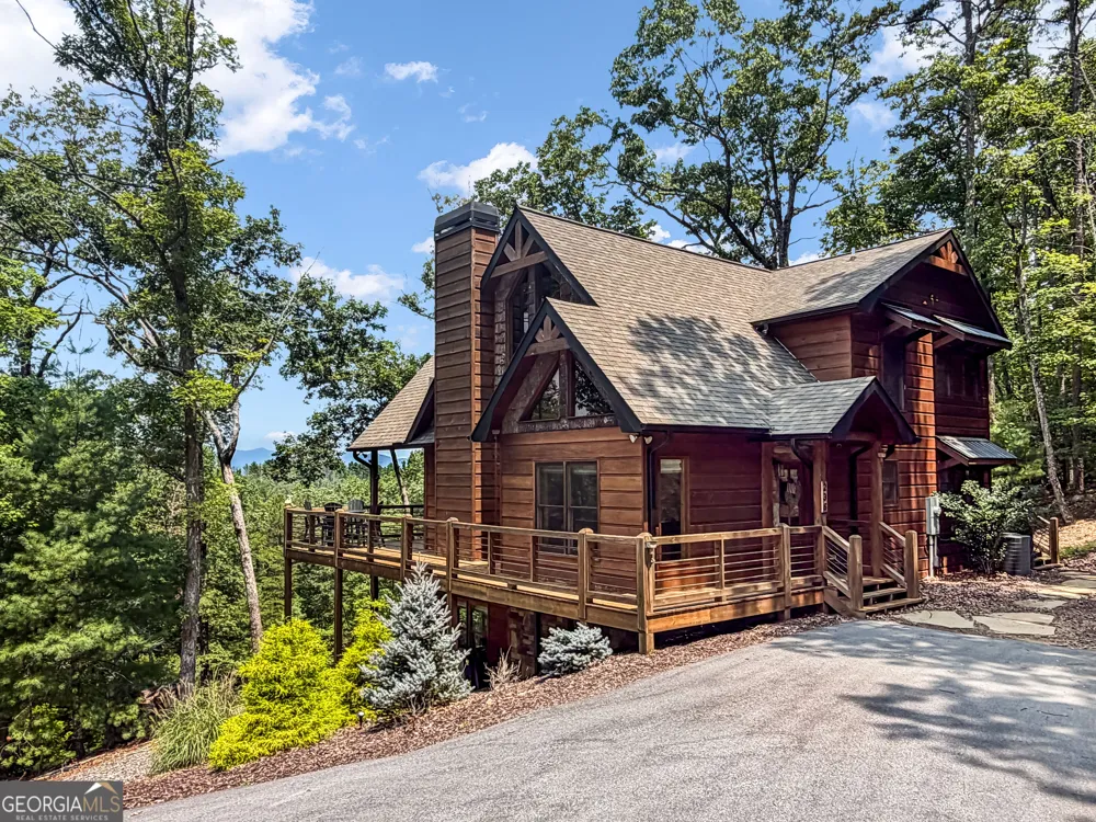 236 Hooch Holler LN Morganton, GA 30560