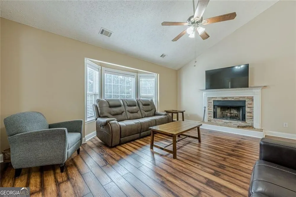 391 Pinewood PL Dahlonega, GA 30533
