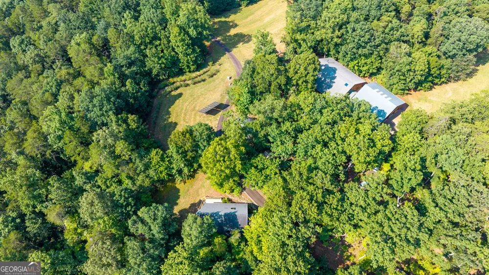 464 Poole RD Ball Ground, GA 30107