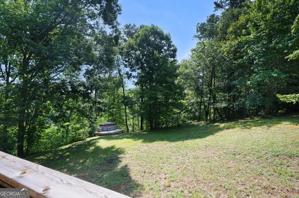 464 Poole RD Ball Ground, GA 30107
