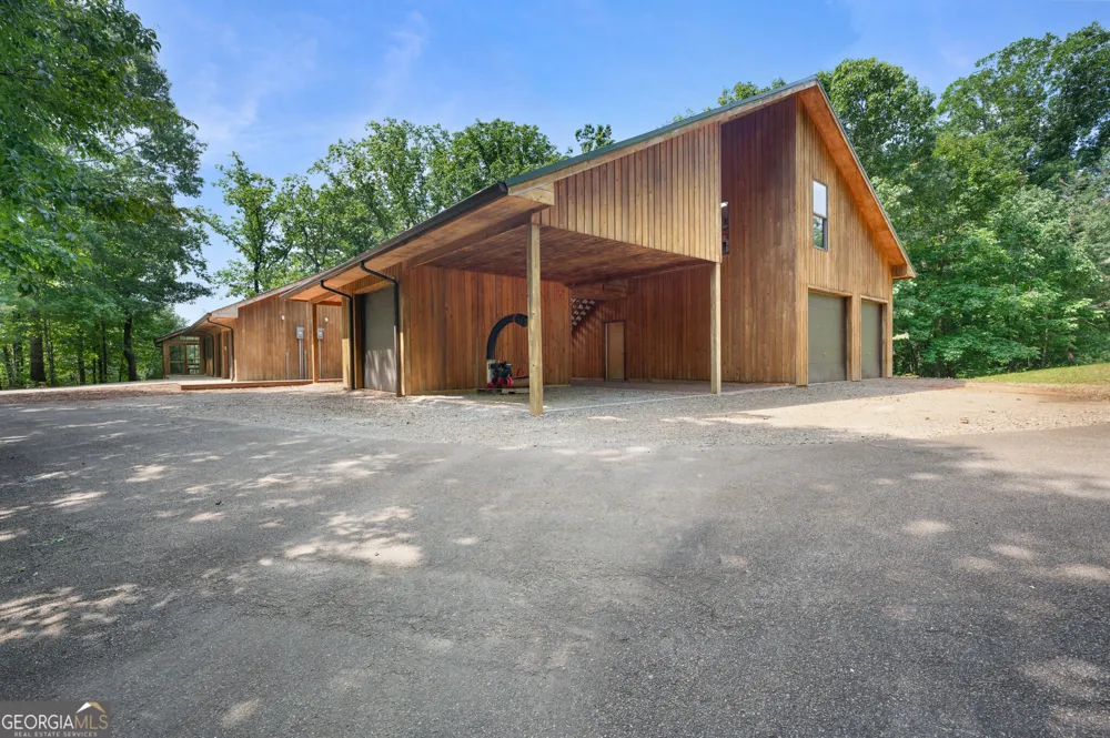 464 Poole RD Ball Ground, GA 30107