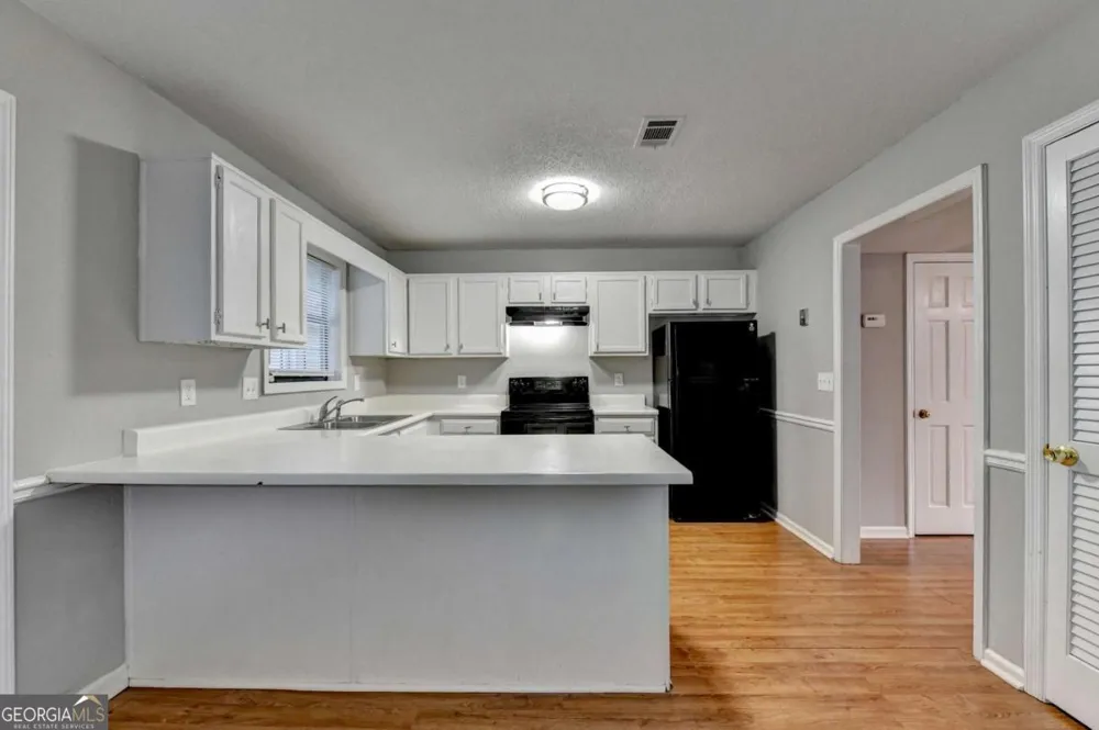 8030 Sand Wedge CIR NW Kennesaw, GA 30144