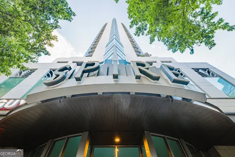 860 Peachtree ST NE